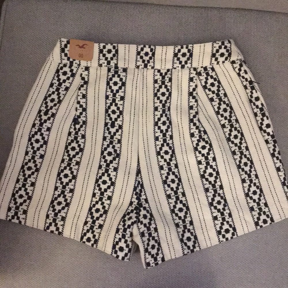 Hollister shorts- never worn!